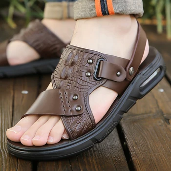 2023 Yaz erkek Sandalet hava yastığı Kalın Tabanlı Örgü Nefes Açık Spor Ayakkabı Yeni Erkek Moda Antiskid plaj sandaletleri