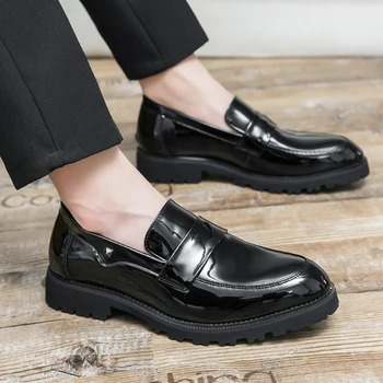 2023 Yeni erkek ayakkabıları Moda Sivri Tasarımcı Loafer'lar Üzerinde Kayma Yüksek Kaliteli Düğün Parti deri ayakkabı Orijinal İş Resmi 5