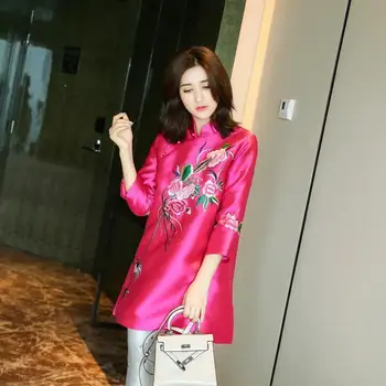 Cheongsam üst kadın 2023 yeni Çin tarzı moda retro nakış mizaç gevşek ve ince geliştirilmiş versiyonu Tang takım elbise