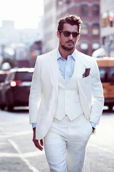 Erkekler İçin düğün Takımları Beyaz Custom Made Damat Takım Elbise Smokin Erkekler İçin 2 Düğme Çentik Yaka Erkekler Düğün Takım Elbise (ceket + Pantolon + Yelek + Kravat)