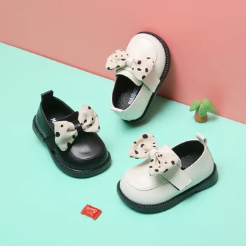 Ilkbahar Sonbahar Bebek Kız Flats Ayakkabı 1-3 Yaşında Bebek Tek Ayakkabı Toddler Kız Prenses Daireler Beyaz Siyah Renk