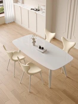 Işık abartılı kaya plaka masa İskandinav krem tarzı masa sandalye kombinasyonu modern basit ev masa