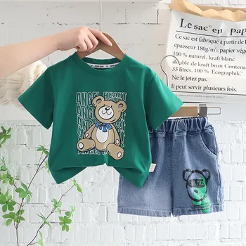 Yeni Erkek Yaz Takım Elbise Moda ve Serin Tarzı Japonya Kore çocuk Kısa Kollu Takım Elbise Bebek Gevşek Uydurma Kot 2 adet Spor Seti